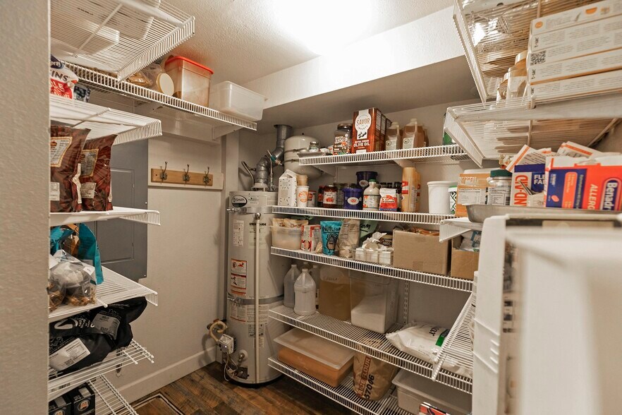 More Photos Of 600 South Ave W, Missoula General Retail For Sale