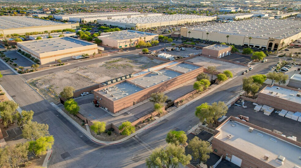 More Photos Of 3443 Neeham Rd, North Las Vegas Light Manufacturing For Lease