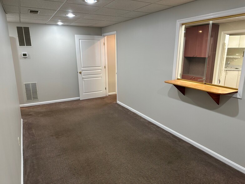 More Photos Of 5032-5038 Dorsey Hall Dr, Ellicott City Medical For Lease