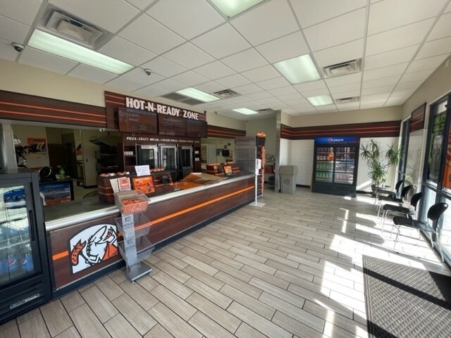 More Photos Of 1371 Hancock Rd, Bullhead City General Retail For Sale