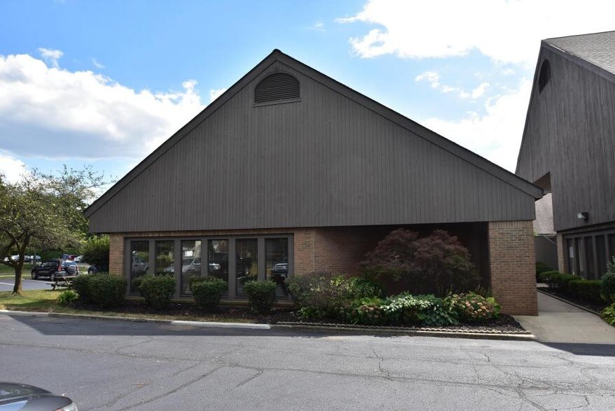 More Photos Of 1001 Eastwind Dr, Westerville Office For Lease