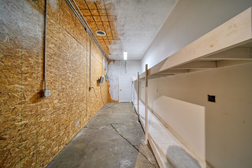 More Photos Of 5550 Carleton Rd, Palmyra Light Manufacturing For Sale