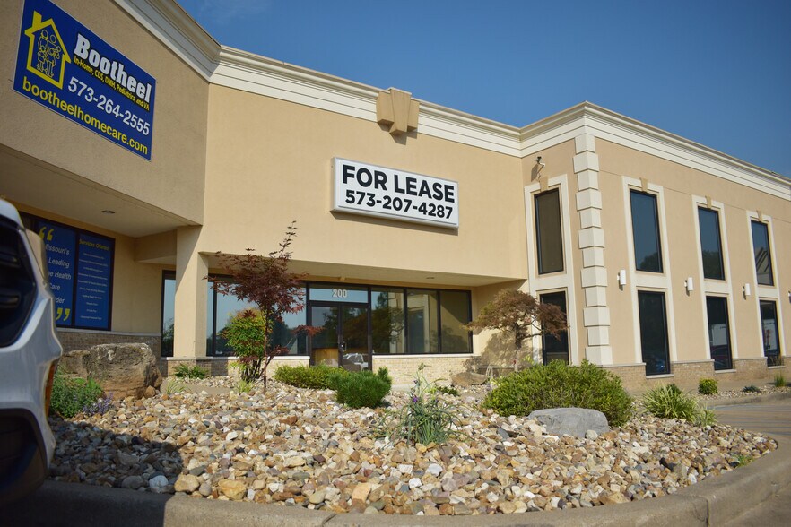 More Photos Of 623 Silver Springs Rd, Cape Girardeau Unknown For Lease