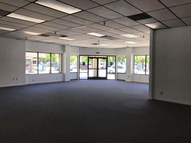 More Photos Of 1670 Market St, Redding Storefront For Lease