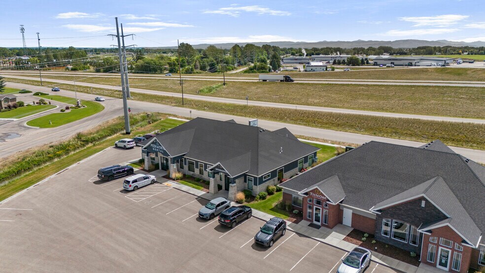 More Photos Of 688 Rigby Lake Dr, Rigby Healthcare For Sale