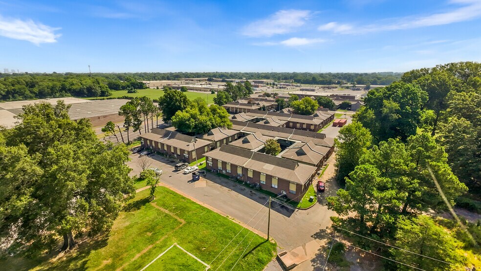 More Photos Of 1920 Florida St, Memphis Apartments For Sale