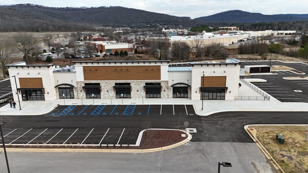Primary Photo Of 2626 Carl T Jones SE Dr, Huntsville General Retail For Lease