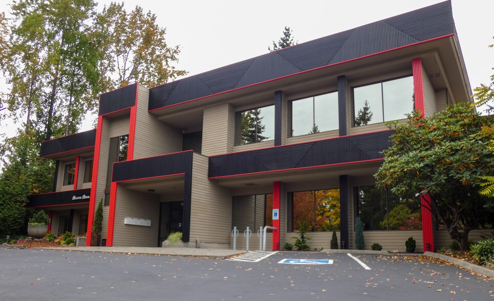More Photos Of 2265 116th Ave NE, Bellevue Office For Lease