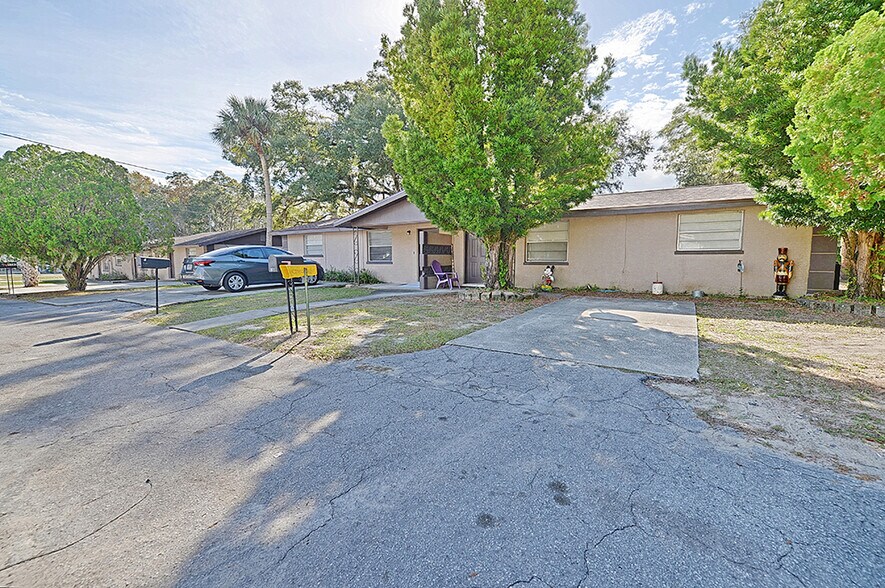 More Photos Of 1154 NE 1st St, Crystal River Apartments For Sale