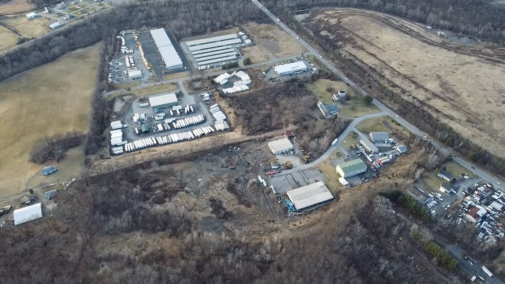 More Photos Of 9 Musket Ct, Goshen Warehouse For Lease