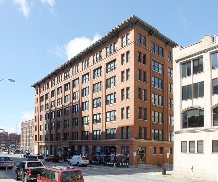 More Photos Of 36 S Pennsylvania St, Indianapolis Office For Lease
