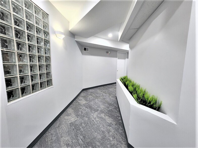 More Photos Of 222 Washington St, Hoboken Office For Lease