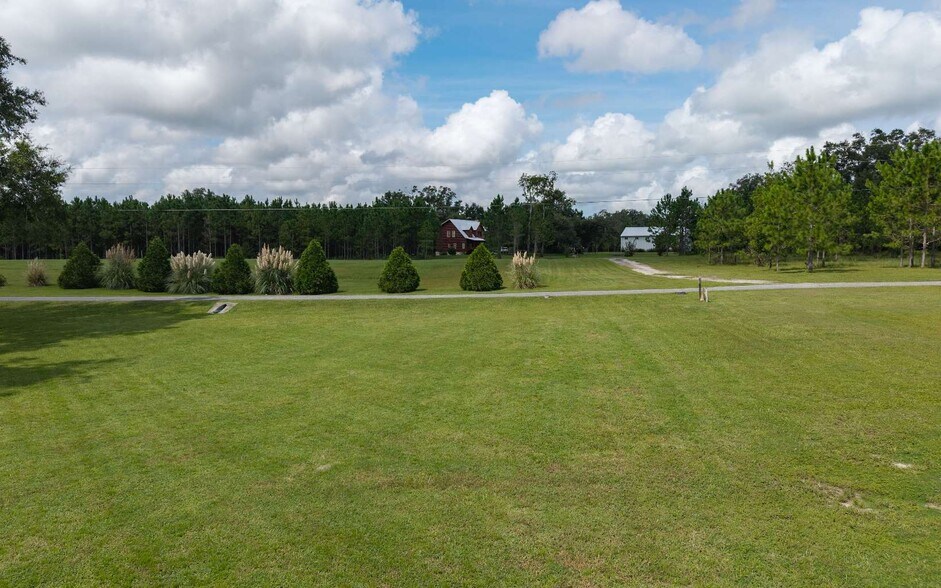 More Photos Of 16936 County Road 252, Mc Alpin Warehouse For Sale