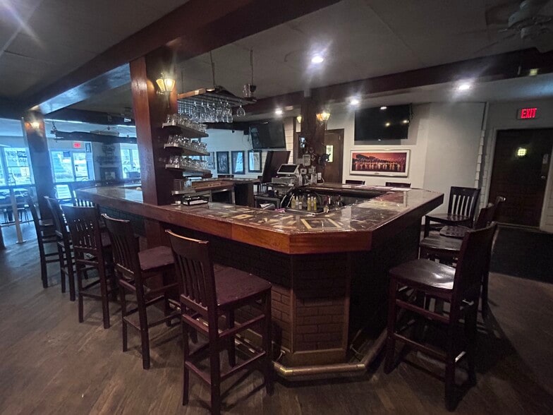More Photos Of 5885 Main, Olcott Restaurant For Sale
