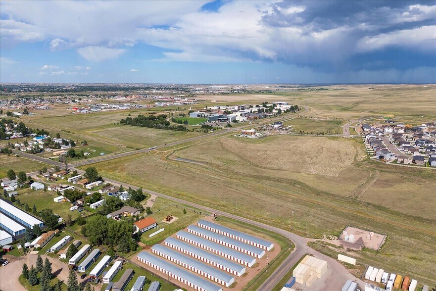More Photos Of 1902 Avenue C, Cheyenne Self Storage For Lease