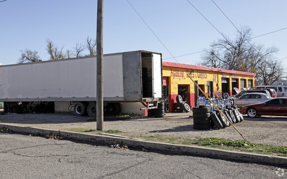 More Photos Of 2112 N Macarthur Blvd, Oklahoma City Auto Repair For Lease
