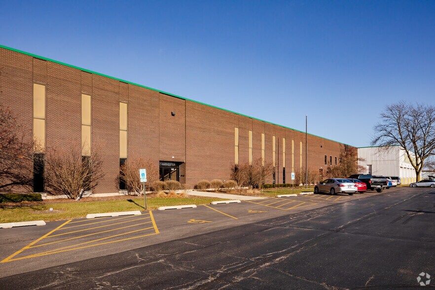 Primary Photo Of 1717 W Harvester Rd, West Chicago Warehouse For Lease