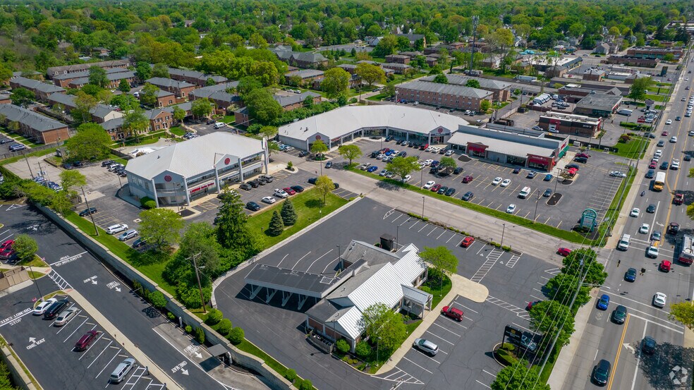 More Photos Of 5030-5086 N High St, Columbus Unknown For Lease