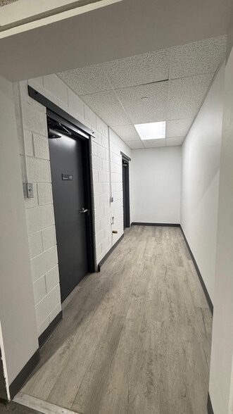 More Photos Of 129 Legionaire Dr, Lincolnton Manufacturing For Sale