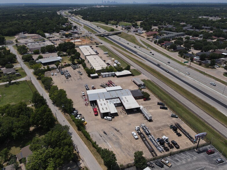 Primary Photo Of 9779 C F Hawn Fwy, Dallas Distribution For Lease