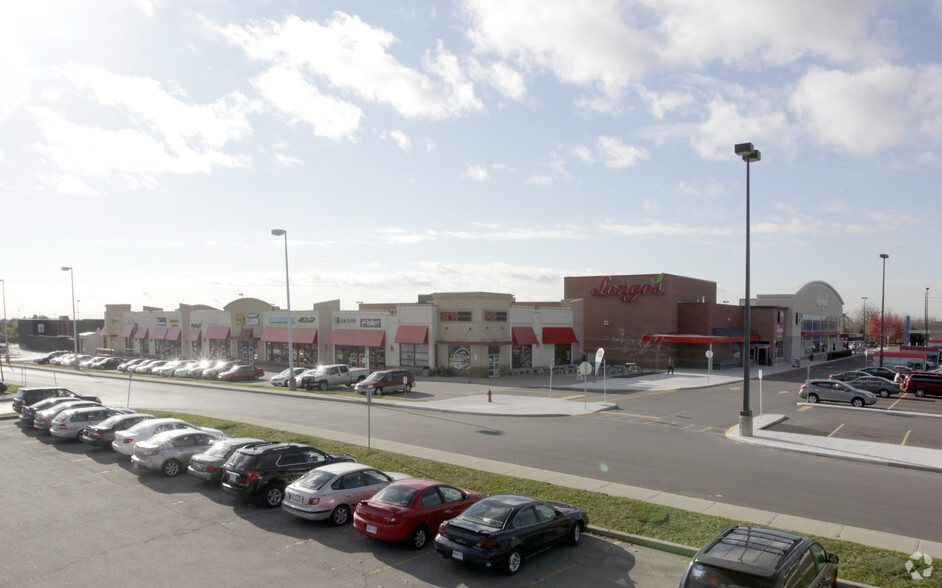 Primary Photo Of 380 Dundas St E, Oakville Storefront For Lease