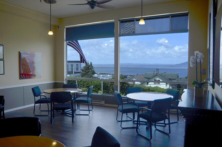 More Photos Of 263 W Exchange St, Astoria Rehabilitation Center For Sale