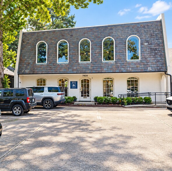 Primary Photo Of 7820 Maple St, New Orleans Office For Lease