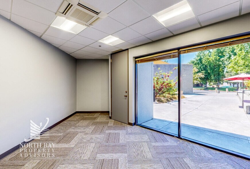 More Photos Of 1330 N Dutton Ave, Santa Rosa Office For Sale