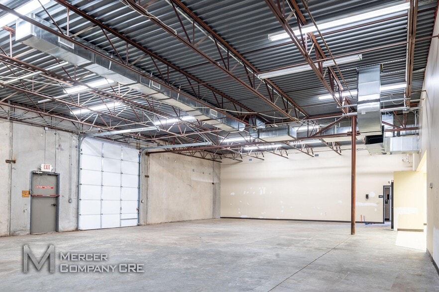 More Photos Of 3613-3621 S Moulton Dr, Oklahoma City Service For Lease