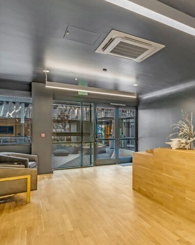 More Photos Of 13160 Mindanao Way, Marina Del Rey Medical For Lease