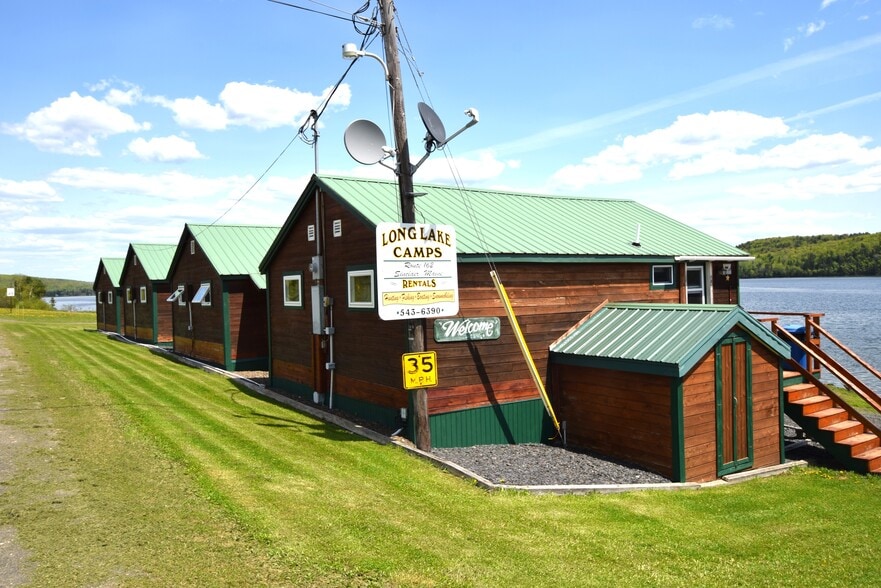 More Photos Of 109 Sinclair Rd, Sinclair Sports And Entertainment For Sale