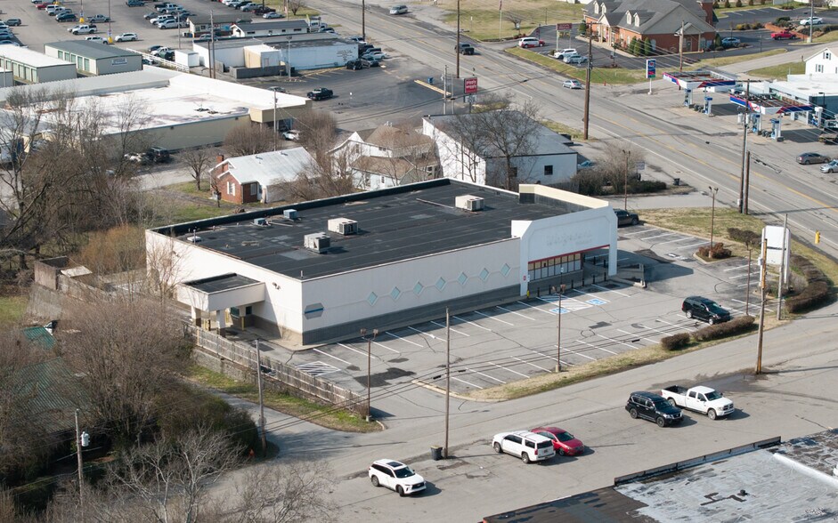 More Photos Of 210 Mcmurry Blvd, Hartsville Freestanding For Lease