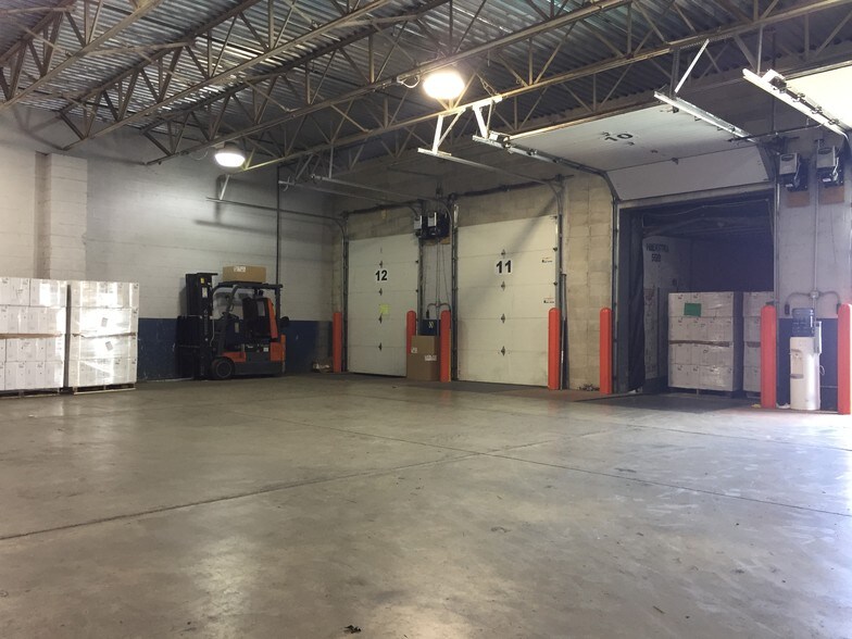 More Photos Of 11360 E State Route 114, Momence Manufacturing For Lease