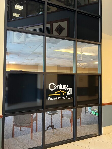 More Photos Of 2000 Sam Rittenberg Blvd, Charleston Office For Lease