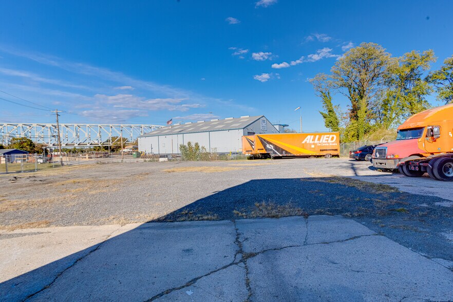 More Photos Of 900-912 Baltic Ave, Baltimore Warehouse For Sale