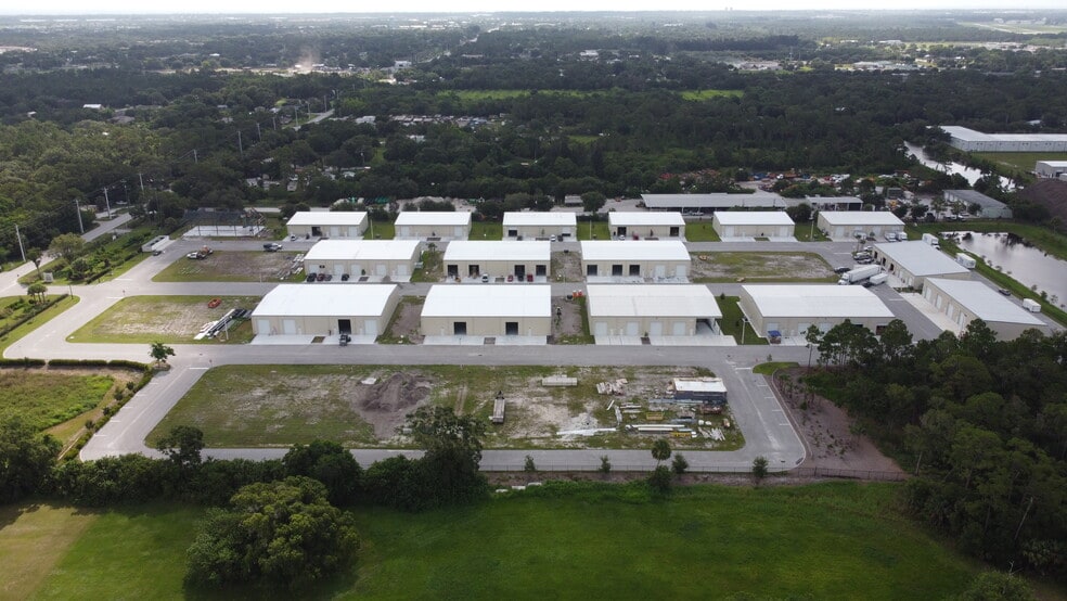 More Photos Of 5265 45th St, Vero Beach Unknown For Lease