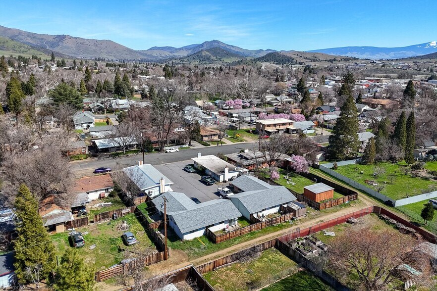 More Photos Of , Yreka Unknown For Sale