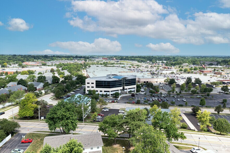 More Photos Of 1551 Wall St, Saint Charles Medical For Lease