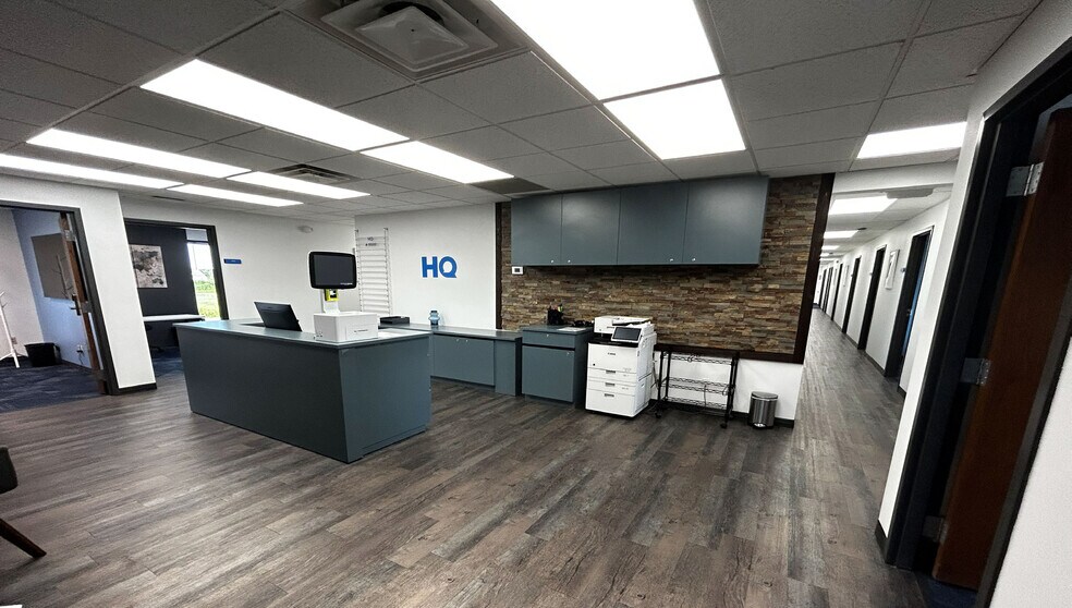 More Photos Of 801 W Cherry St, Sunbury Medical For Lease