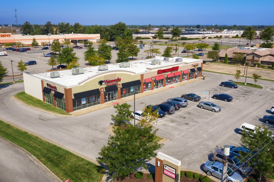 More Photos Of 5220 Frederica St, Owensboro Freestanding For Sale