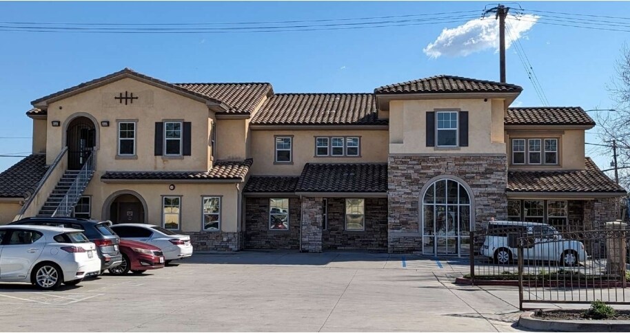 Primary Photo Of 8381 Juniper Ave, Fontana Medical For Lease