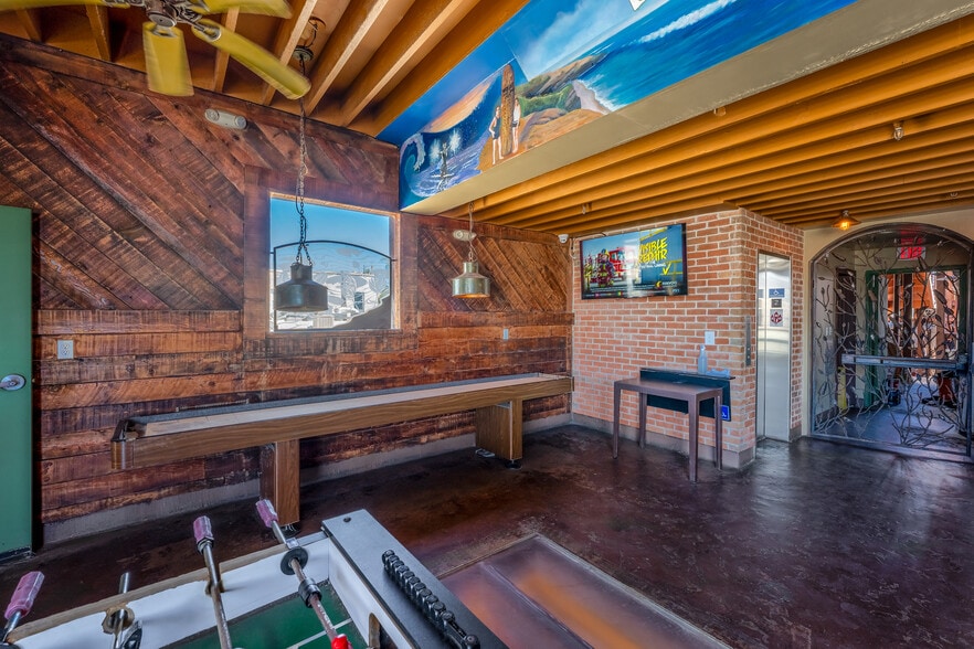 More Photos Of 5041 Newport Ave, San Diego Storefront Retail Office For Sale