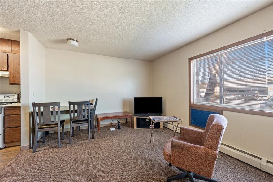 More Photos Of 1500 7th Ave, Belle Fourche Apartments For Sale