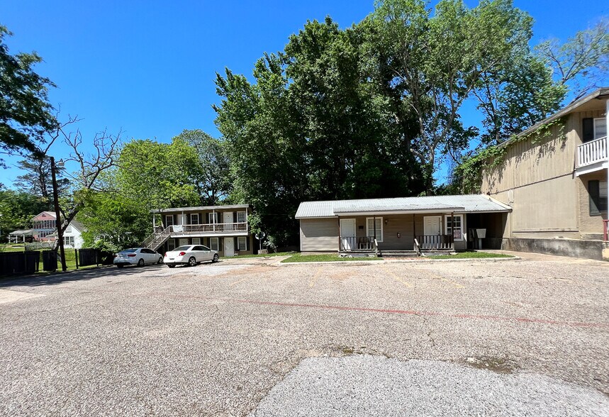 More Photos Of 1206 20th St, Huntsville Apartments For Sale