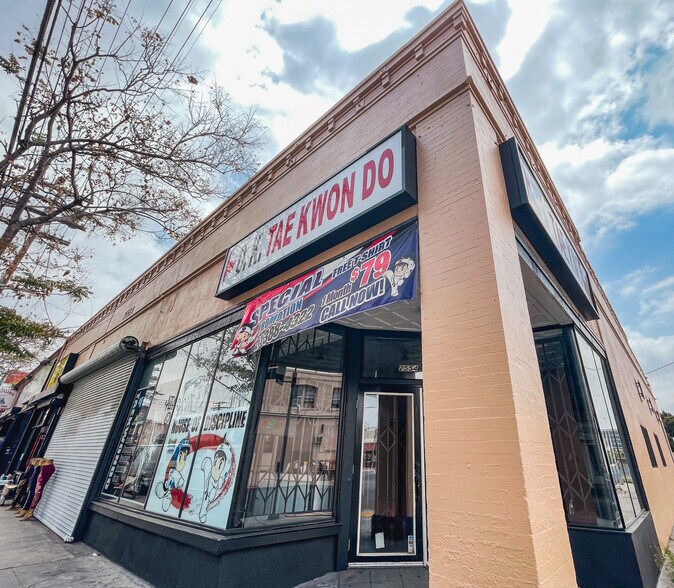 More Photos Of 2546-2554 W Pico Blvd, Los Angeles Storefront Retail Office For Sale