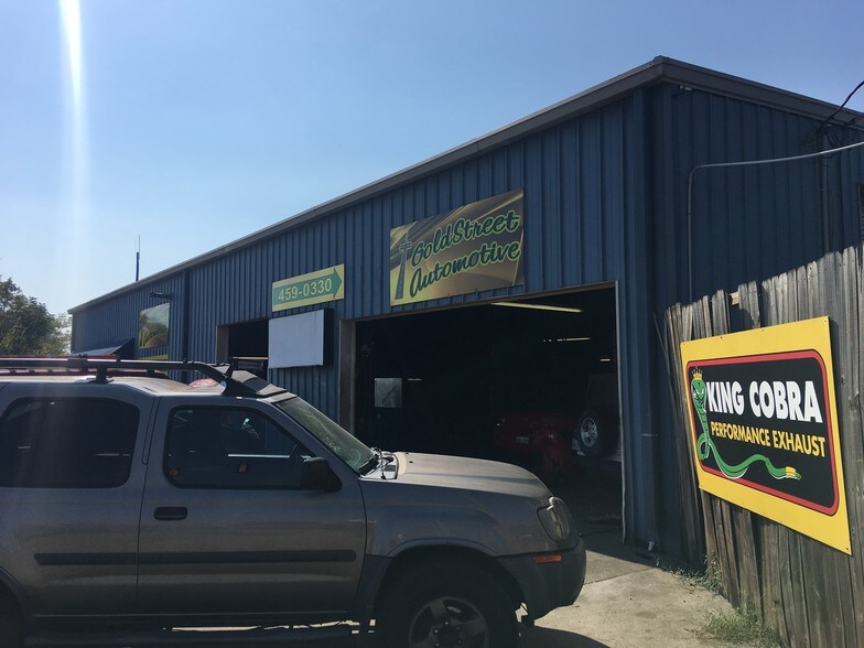More Photos Of 1268 S Lowry St, Smyrna Auto Repair For Sale