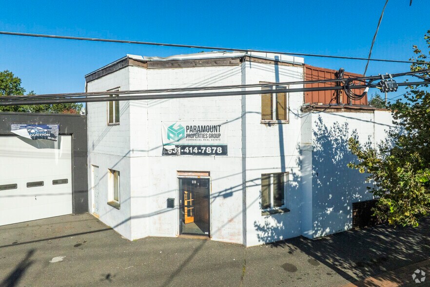 More Photos Of 62-76 S Long Beach Rd, Rockville Centre Storefront For Lease