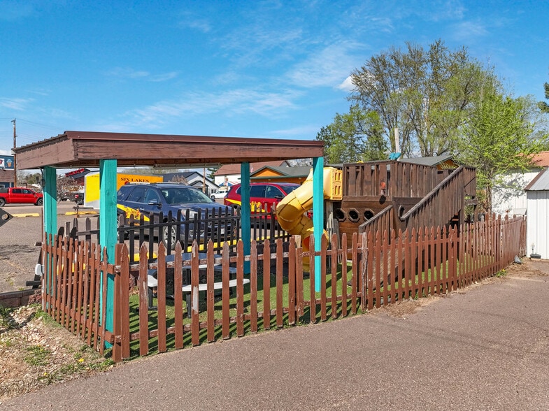 More Photos Of 410 2nd St, Chetek General Retail For Sale