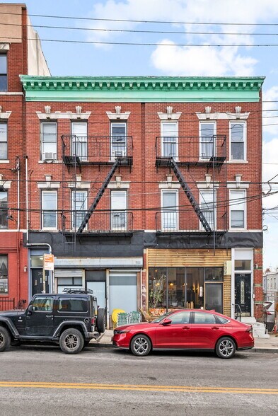 More Photos Of 292 Nassau Ave, Brooklyn Apartments For Lease