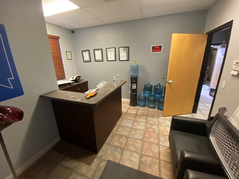 More Photos Of 4425 E Colton Ave, Las Vegas Light Manufacturing For Lease